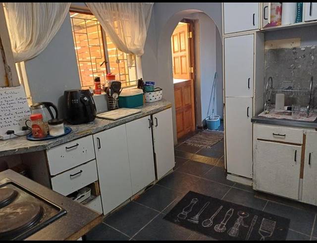 3 BEDROOM HOUSE FOR SALE IN RAVENSMEAD